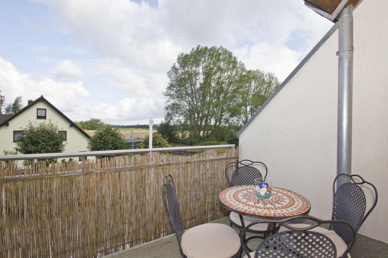 Strandnahe 2-Raum-Ferienwohnung Mit Balkon - Strandhaus Moenchgut Fewo 10 Lobbe Exteriér fotografie